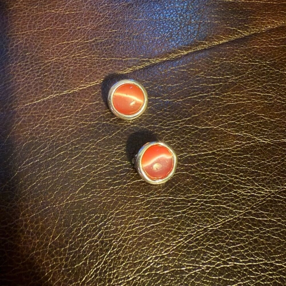 Elegant Silver and Pink Clip On  Earrings‎